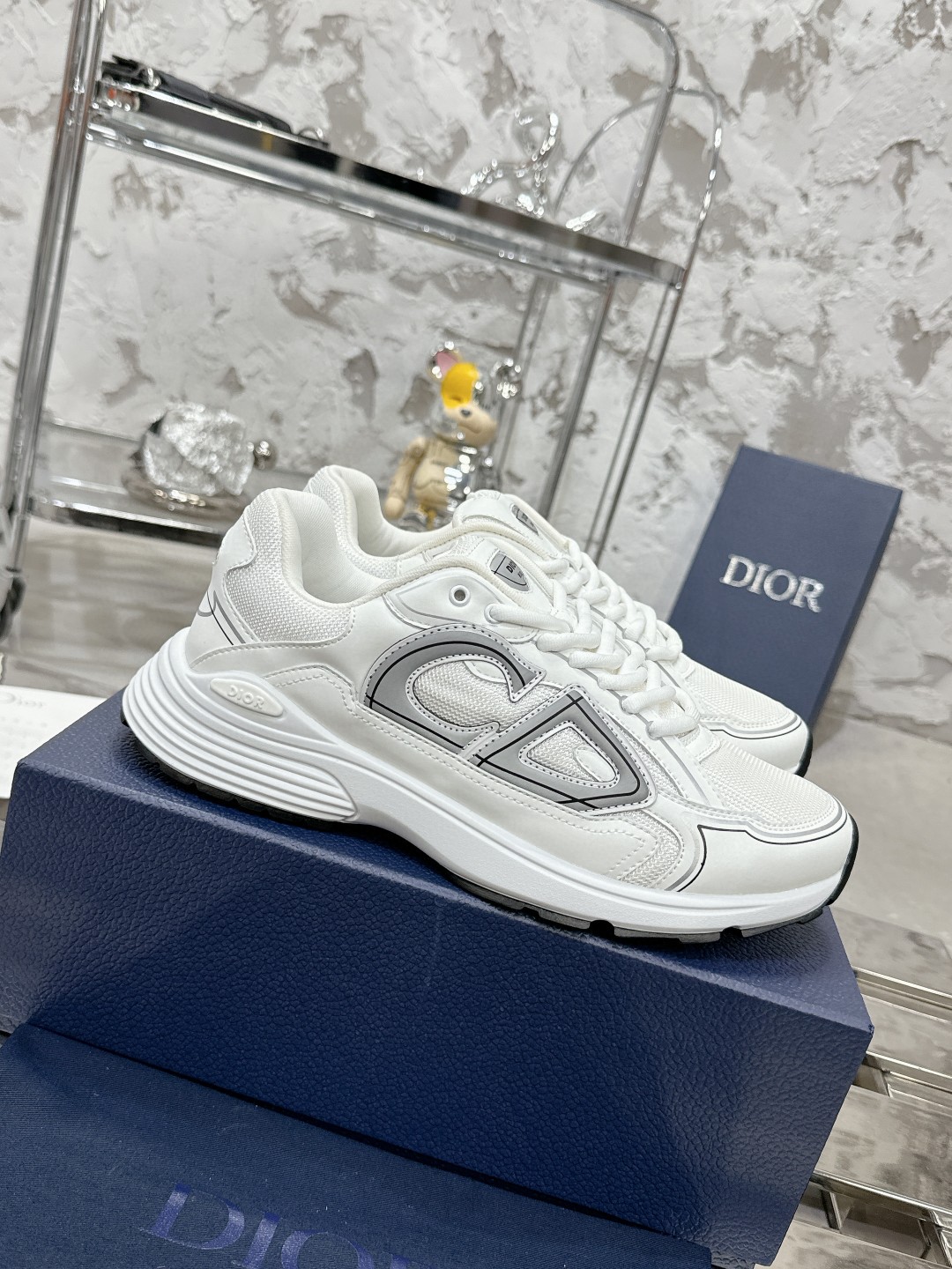 Dior-B30-7-Wit